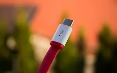 От 2024 г. зарядните с USB-C стават задължителни за всички смартфони