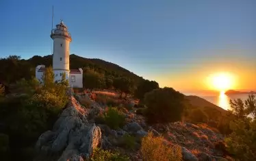 Фарът на Гелидония