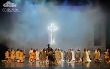  В спектакъла участва почти цялата международна трупа на балета на Старозагорската опера.