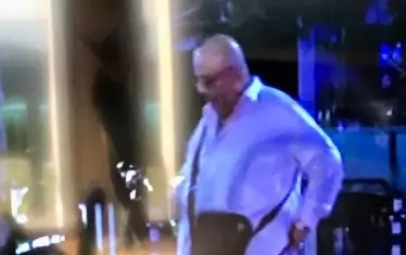 Шефът на военната прокуратура в София Адалберт Кръстев се оказа сред първите на местопроизшествието.