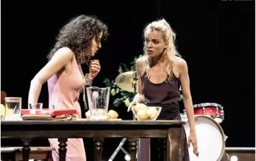  Рая Пеева и Мила Люцканова