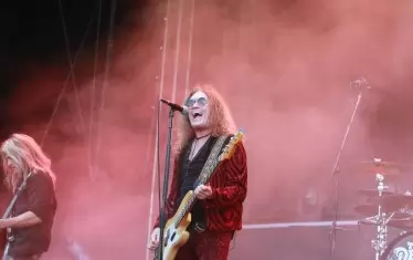 Изявата на супергрупата The Dead Daisies бе чакана най-вече заради фронтмена Глен Хюз.