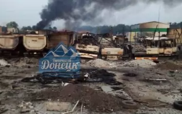  Последствията от удара по руски склад за боеприпаси в Донецк