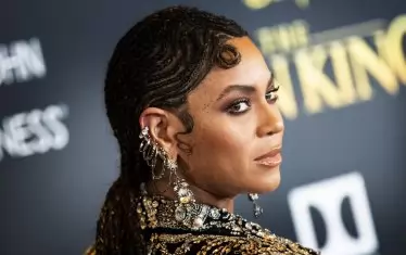  Около новия албум на Бионсе се вдигна доста шум.