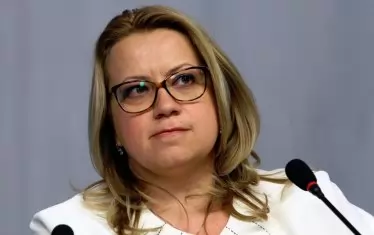 Деница Златева направи квантов скок от функционер на БСП и познавач на европейските въпроси до изпълнителен директор на "Булгаргаз".