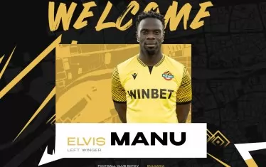 Елвис Ману беше представен от "Ботев" (Пд), след като подписа договор за 2 сезона с клуба.