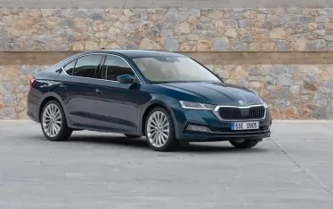 За един от най-популярните модели в България Skoda Octavia се чака около 9 месеца.
