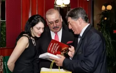  Петко Тодоров представя публицистичния си сборник "Самарът на Санчо".