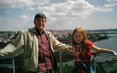  С голямата си внучка в Истанбул... 