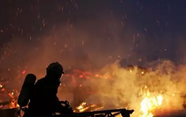 Българи са евакуирани заради големия пожар на Тасос