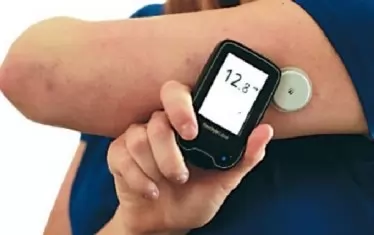 Децата с диабет получиха лесен достъп до инсулинови помпи и сензори 