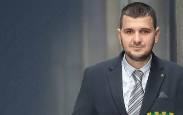 Юристът Йордан Иванов, който досега не е бил кандидат за депутат, вече води листата на ДБ за Пловдив област.