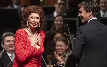  Със сина си, диригента Карло Понти джуниър.