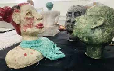 Творби на Денис Попов.