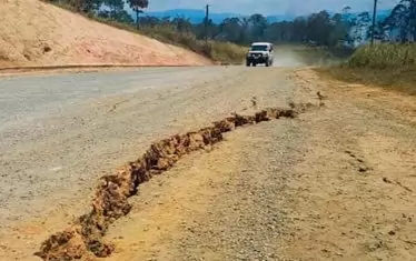 Ужасно земетресение от 7,6 по Рихтер удари Папуа Нова Гвинея