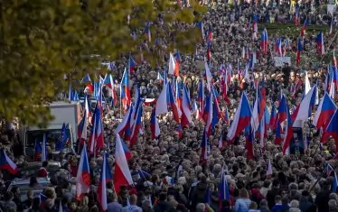  Антиправителственият митинг в Прага 