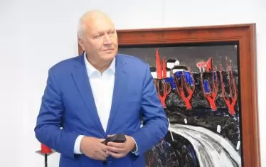 Президентът на новата федерация протегна ръка към всички клубове в България.