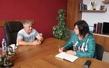 Кмет на анти-ГЕРБ бастион напусна БСП и Нинова