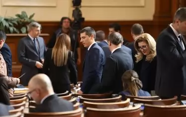 Големи мнозинства гласуваха новите разходи.