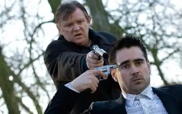  Колин Фарел и Брендън Глийсън в "Баншите от Инишерин"