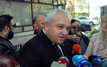 Разследванията срещу политици за корупция набъбват, обяви Демерджиев
