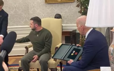  Зеленски и Байдън разговарят