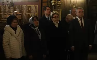  Елеонора Митрофанова и Румен Петков на службата