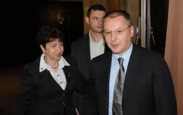  Меглена Плугчиева се оказа ценен кадър и  за леви, и за десни. 