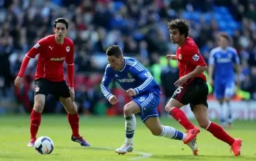 Струващият 58.5 млн. евро Фернандо Торес (в средата) е един от емблематичните примери за "деветка" с малшанс в "Челси".