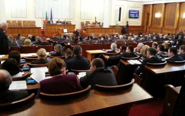 118 народни представители обрекоха Сметната палата да работи с временен председател и в намален състав.