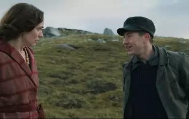 Кери Кондън и Бари Киогън