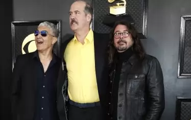 Пат Смиър, Крист Новоселич и Дейв Грол - тримата живи членове на "Нирвана".