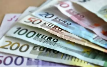 Мадрид ще изземе 1.1 млрд. евро от банките с данък "свръхпечалба"