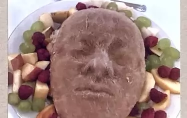 Надежда Олег Ляхова, „Отливки от лицето на автора“, сладолед