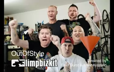  Музикантите от Limp Bizkit с лицата на световни лидери във видеото към Out of Style.