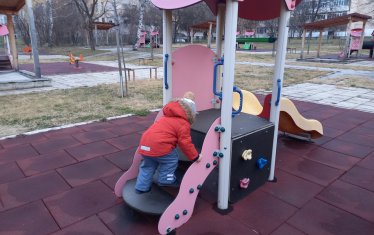 Родители са си поделили 5 млн. лв. за неприети в градина деца