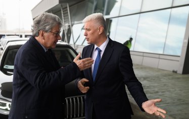 Тиери Бретон намерил в България точно каквито муниции търси