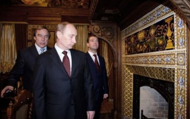 Швейцария осъди банкери заради милионите на "Портфейла на Путин"