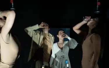 Сватбата на княза: Деян Ангелов и Илиана Коджабашева в "Русалка".