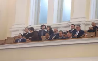 На откриването на НС присъстваше и новият украински посланик Олеся Илашчук.