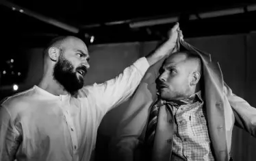 Веселин Петров (вляво) и Боян Петров: зъболекарят и неговият съперник протезистът.