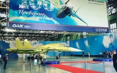 Новосибирският авиационен завод "Чкалов" произвежда бомбардировачи Су-34 и ремонтира и модернизира Су-24