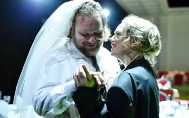  Мигове от "Сън в лятна нощ" на Йерней Лоренци.