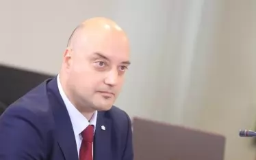 Правосъдният министър праща на съд назначението на Сарафов 