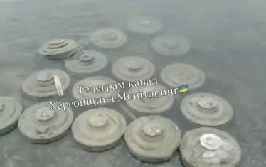 Мини започнаха да изплуват от Днепър