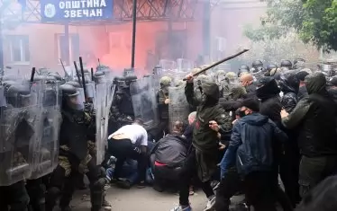 Глезеното дете Косово дразни големите*