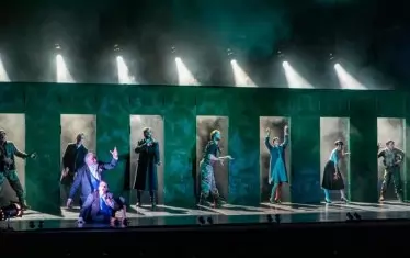  "Животът е сън": Сценографията на Ник Ормерод е важен елемент в театъра на Деклан Донелан. 