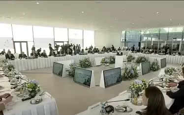 Зеленски получи колебливи гаранции на срещата в Молдова