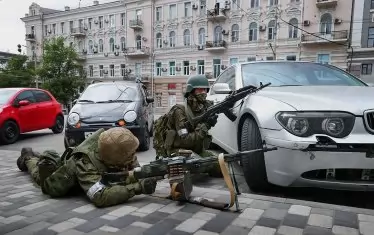 Въоръжени лица по улиците на Ростов на Дон