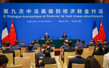 Париж подкани Китай да инвестира повече във Франция